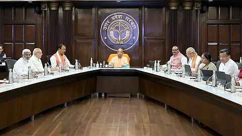वाराणसी से लॉन्स होगी मुख्यमंत्री शिक्षक कैशलेस चिकित्सा योजना