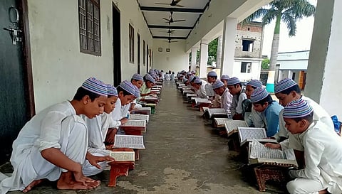 बंगाल में मदरसों पर बड़ा एक्शन! क्या पढ़ाया जा रहा है होगी पड़ताल