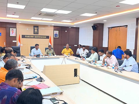 फ्रेट कॉरिडोर निर्माण में आ रही बाधाओं से निपटने को लेकर प्रशासनिक बैठक