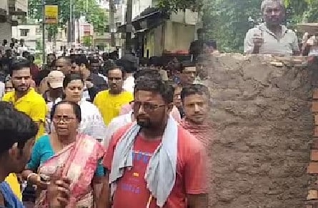 Uproar at Barasat Medical College over road closure; local residents stage protest.