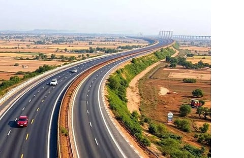  समृद्धि एक्सप्रेसवे पर भीषण हादसा, छह की मौत