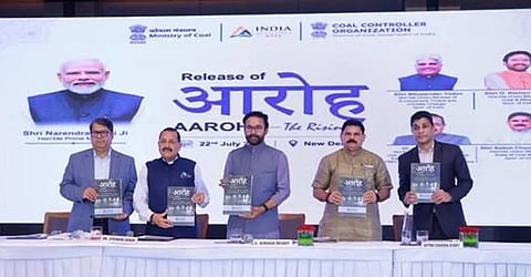 पिछले एक वर्ष में भारत ने 42 कोयला खदानों, जिनमें 33 ब्लॉक शामिल हैं, को वैज्ञानिक तरीके से बंद किया है।