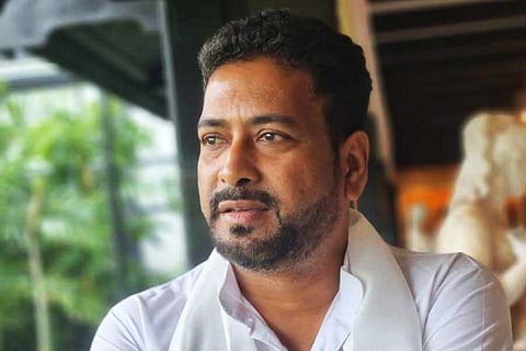 पर्यटन मंत्री डॉ. शंकर घोष