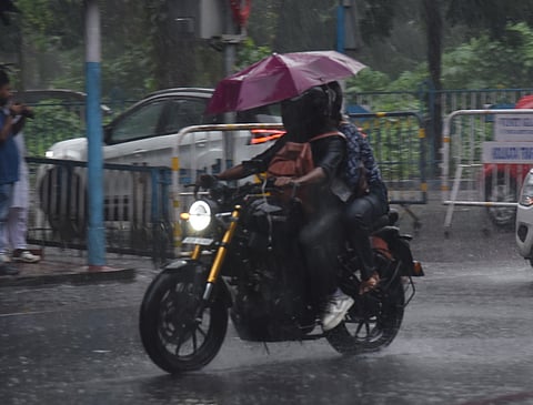 बंगाल में फिर सक्रिय हुआ मानसून, सोमवार तक येलो अलर्ट