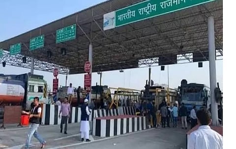 
सात लोगों की मौत के बाद प्रदर्शनकारियों का विरोध