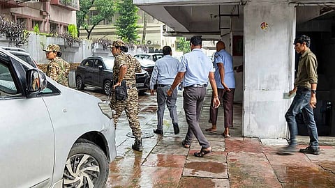 कोलकाता में फिर ED का देर रात तक छापा 