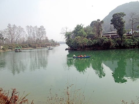 two Indians died after car plunges into Phewa Lake