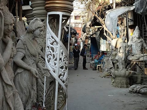 वीजा बहाल, फिर भी बांग्लादेश जाने से डर रहे कुम्हारटोली के कारीगर