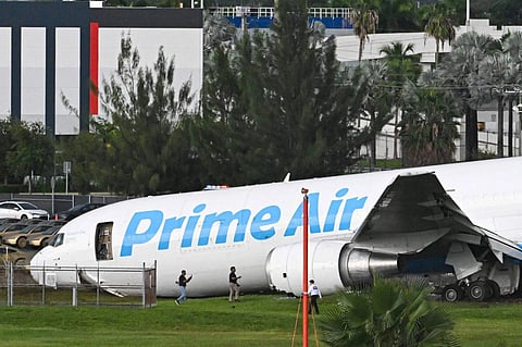 Plane crash at Miami airport; five people killed.