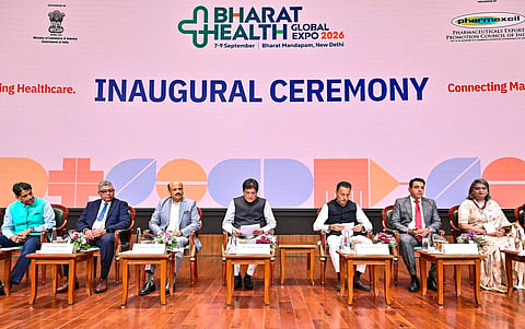 अंतरराष्ट्रीय स्वास्थ्य और वेलनेस सेवाओं का प्रमुख केंद्र बनाने के लिए मेडिकल वैल्यू टूरिज्म की पांच सूत्रीय कार्ययोजना पेश की
