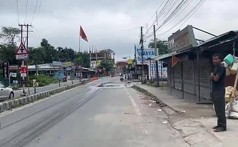 No electric poles in Eastern bypass road 