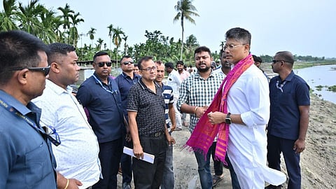 किसानों की जरूरत के मुताबिक मिले सिंचाई का पानी : पीयूष हजारिका