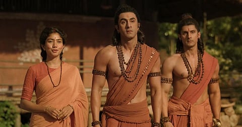 फिल्म ‘रामायण’ में रणबीर कपूर और साई पल्लवी राम-सीता की भूमिका में नजर आएंगे।