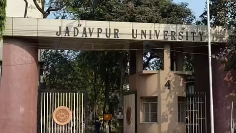 जादवपुर यूनिवर्सिटी में नाइट बैन, सख्त नियम लागू