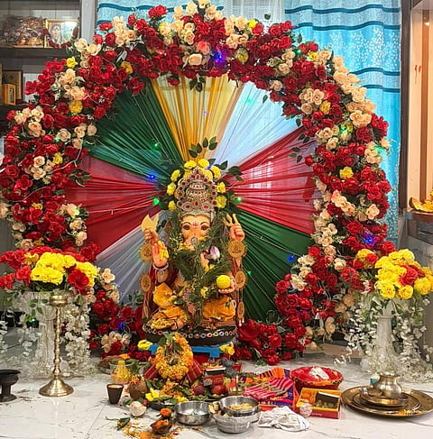 कौशिक कांजीलाल द्वारा गणेश पूजा का आयोजन