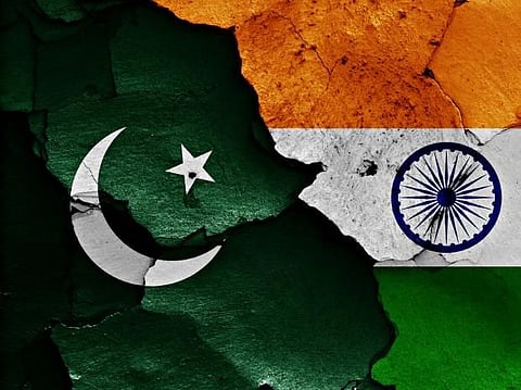 भारतीय और पाकिस्तानी नौसैनिक पोतों के बीच समुद्र में हुई घटना के बाद भारत ने दर्ज कराया विरोध।