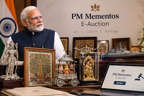 PM Mementos E-Auction में कला, संस्कृति और विरासत से जुड़े स्मृति चिह्न