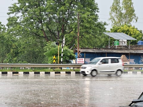 विश्वकर्मा पूजा पर मौसम ने ली करवट, कई जिलों में अलर्ट
