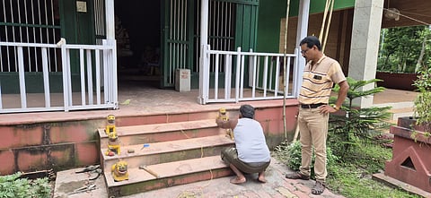शिकारपुर मंदिर में छह पत्थर के सिंहों की पुनर्स्थापना