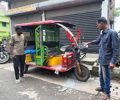 निश्चिंदा में देर रात उपद्रव, तोड़फोड़ से दहशत