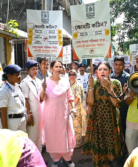 रैली के दौरान मौजूद मंत्री अग्निमित्रा पाल साथ में है केएमसी की प्रशासक स्मिता पांडे व अन्य