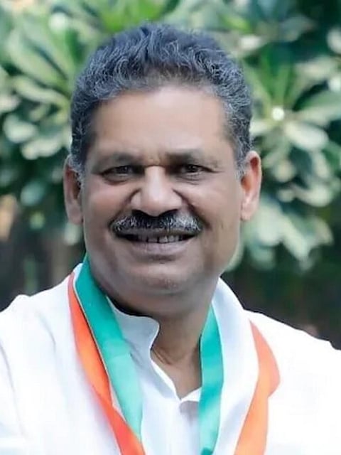 रंगदारी और धमकी मामले में सांसद कीर्ति आजाद से CID ने की पूछताछ