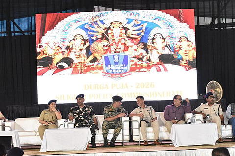 सोशल मीडिया पर घर की खबर न दें, पूजा में सुरक्षा पर सख्ती