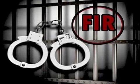मंदर हिल पर युवती से छेड़छाड़, FIR दर्ज
