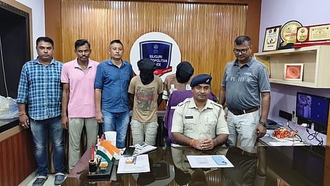 हिल कार्ट रोड पर महिला का बैग चोरी