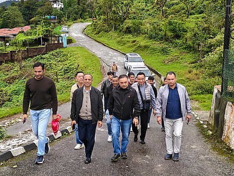 मंत्री ने दक्षिण सिक्किम में सड़क परियोजनाओं का किया निरीक्षण