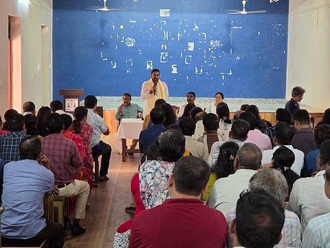 सिलीगुड़ी कॉलेज के विकास पर हुई अहम बैठक