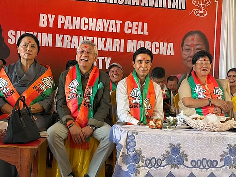 पंचायत व्यवस्था को मजबूत बनाने पर जोर