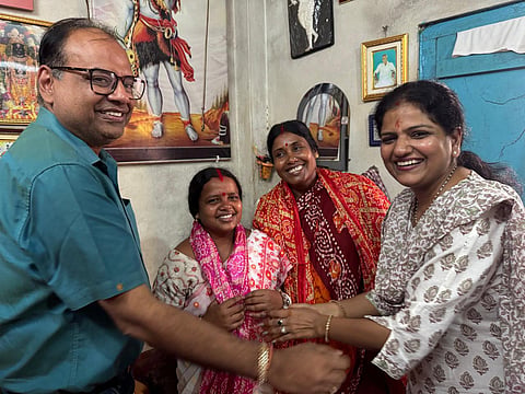 मंत्री को आवास निर्माण संबंधी समस्याओं से करवाया अवगत