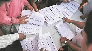 परीक्षाओं से पहले BLO ड्यूटी से फिर बढ़ी मुश्किलें