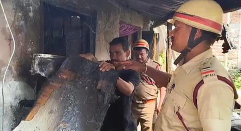 खाली मकान में लगी अचानक आग