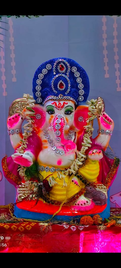 गणेश भगवान की मूर्ति