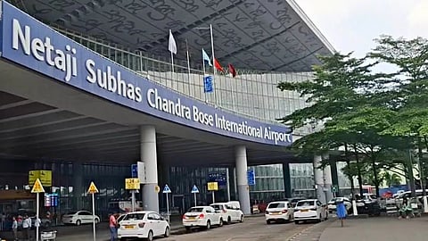 कोलकाता एयरपोर्ट को बम से उड़ाने की फर्जी धमकी
