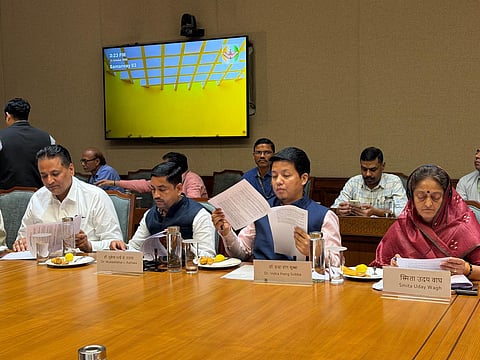 जल संसाधन संबंधी संसदीय स्थायी समिति की पहली बैठक में शामिल हुए सांसद डॉ. इंद्र हांग सुब्बा