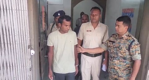 गिरफ्तार अभियुक्त 