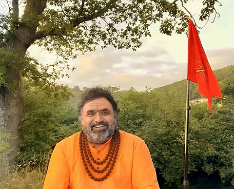 नवरात्रि  - असंतुलन से सामान्य स्थिति  की ओर  - ध्यान आश्रम के अश्विनी गुरुजी