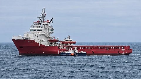 Fire on a ship in the Black Sea; one dead, three missing