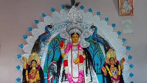 गज पर सवार मां लक्ष्मी