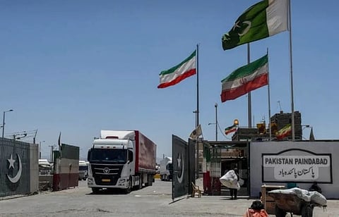 Pakistan has reopened a key border crossing with Iran