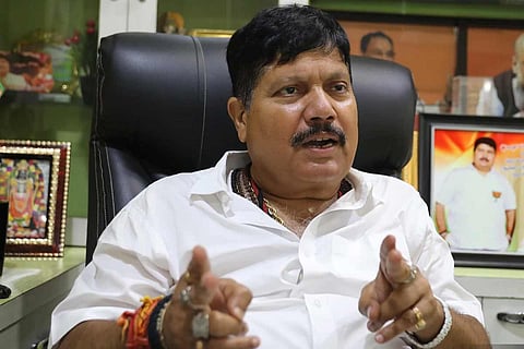 जूट अनुसंधान संस्थान में अस्थायी कर्मचारियों का प्रदर्शन