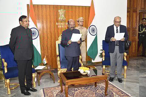 Oath Taking Ceremony : आज राज्यपाल ने इन्हें दिलायी शपथ