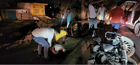 Ballia Accident : दोस्त के तिलकोत्सव में जा रहे युवक की सड़क हादसे में मौत