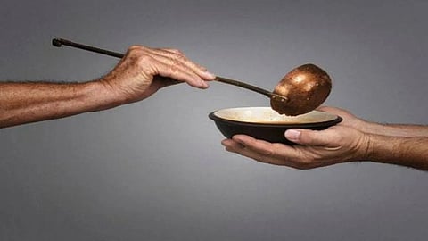 Gupt Daan: इन चीजों के दान मात्र से खुल जाती है बंद किस्मत, रातोंरात हो जाते हैं मालामाल