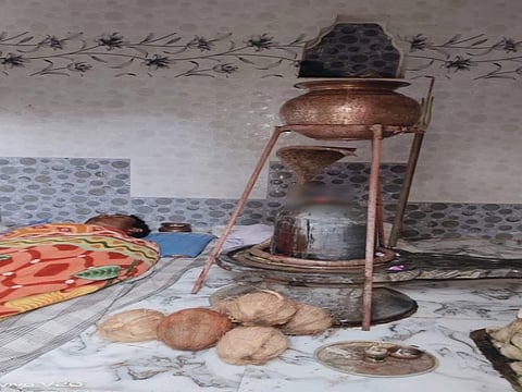 भोलेनाथ की भक्ति में युवक ने किया हैरतअंगेज काम, आप भी हो जाएंगे हैरान