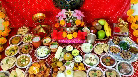Tips For Bhog: ये हैं देवी-देवताओं की प्रिय भोग, लगाते ही प्रसन्न होकर …