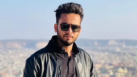 मुश्किलें में फंस सकते हैं एल्विश यादव, पुलिस के हाथ लगी मुख्य आरोपी की डायरी